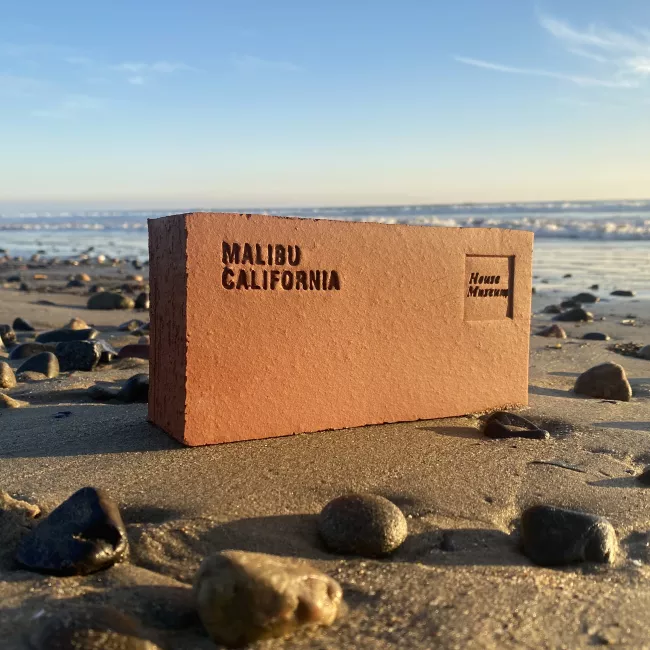 Malibu Rebuild Brick - Single Collectible